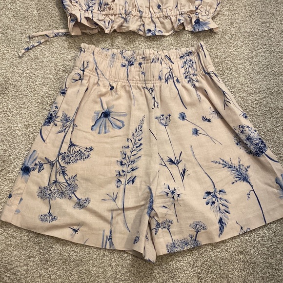 H&M Linen Two Piece Set - Picture 5 of 8